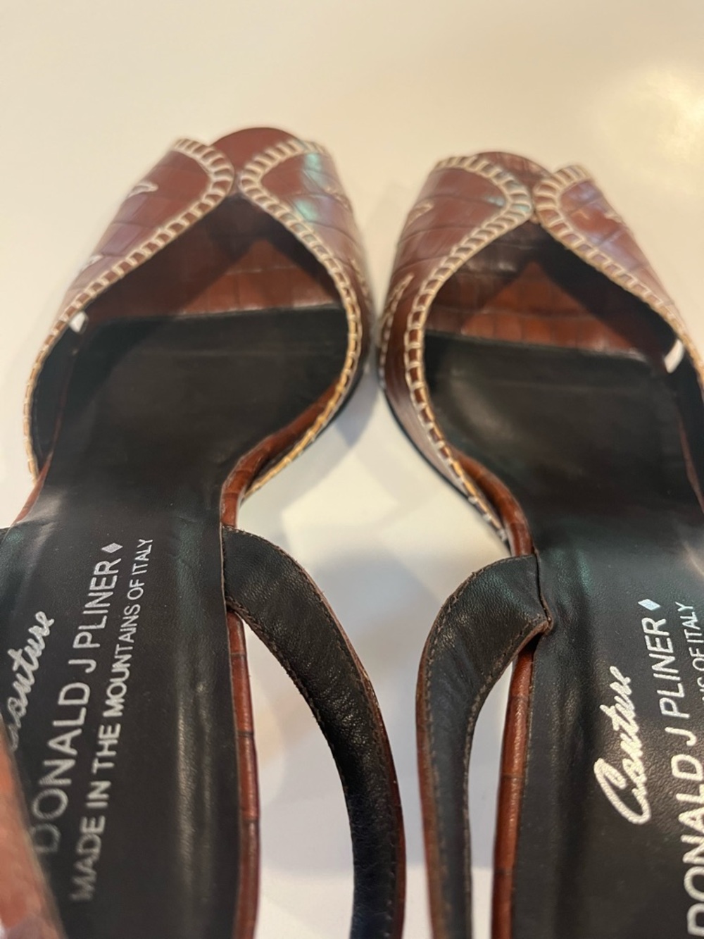 Like New COUTURE Vintage Donald J. Pliner Brown Leather Peep-Toe Slingback Heels - Picture 4 of 15
